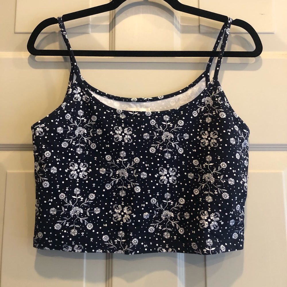 Lou & Grey Cropped Blue Paisley tank